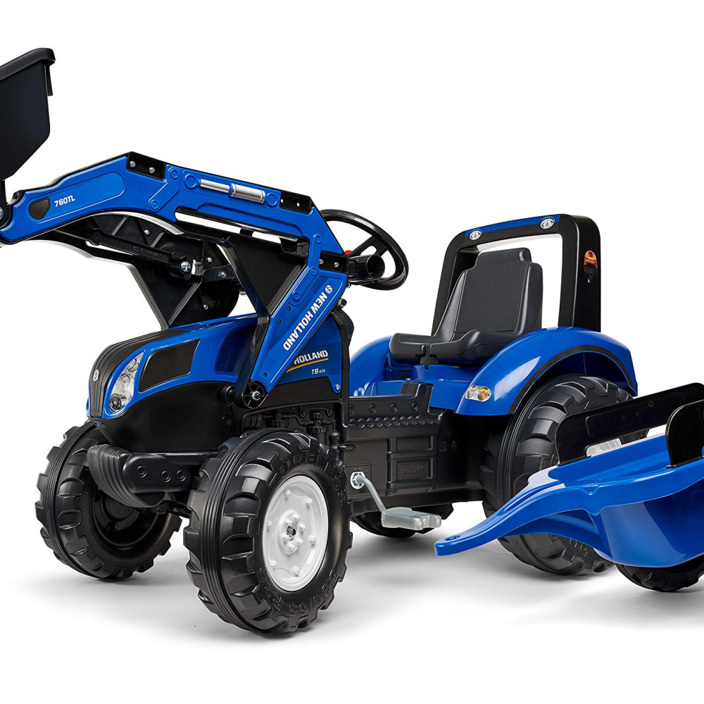 T8 NEW HOLLAND WITH TRAILER TOY RIDE ON